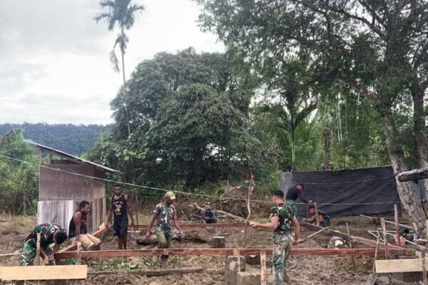 Pembangunan Rumah Pastori Capai 3 Persen, Satgas TMMD 125 Kodim 1705/Nabire Awali Tahapan Pondasi