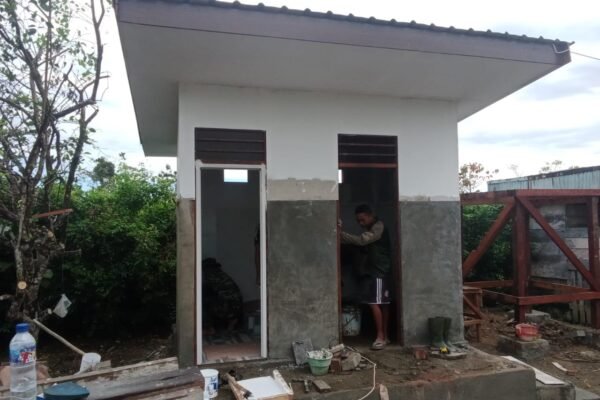 Pembangunan MCK Masjid Baitul Mutaqqin Terus Digenjot, Sasaran Fisik TMMD ke-125 Kodim 1705/Nabire Tunjukkan Progres Signifikan